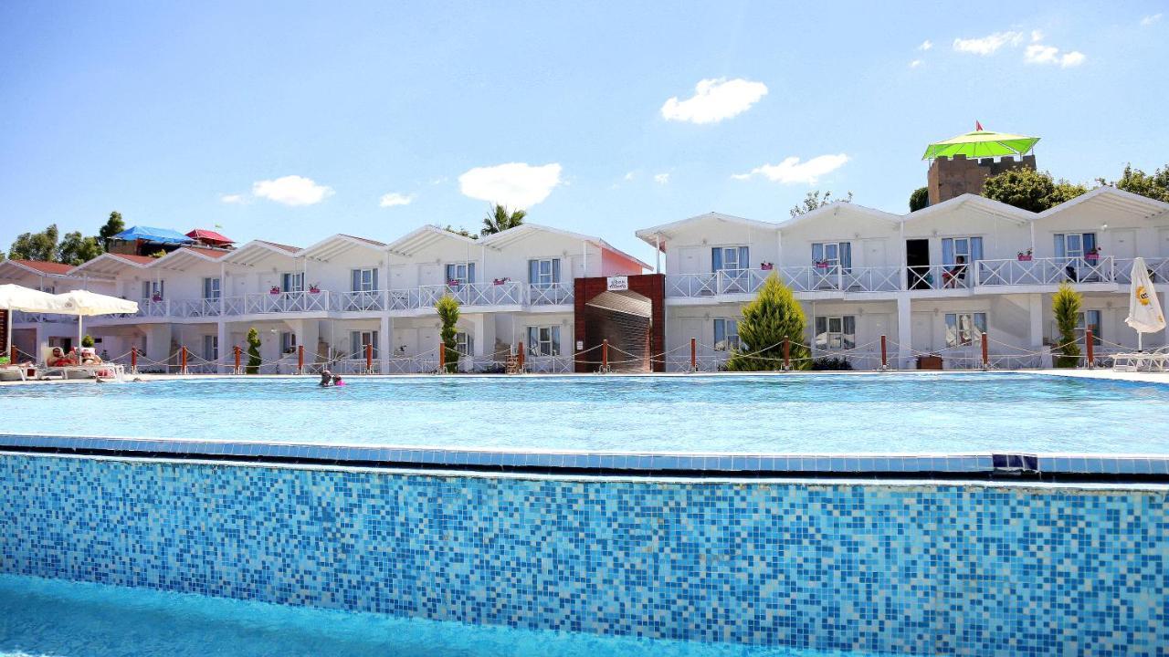 Risus Beach Resort Hotel Кушадаси Екстер'єр фото