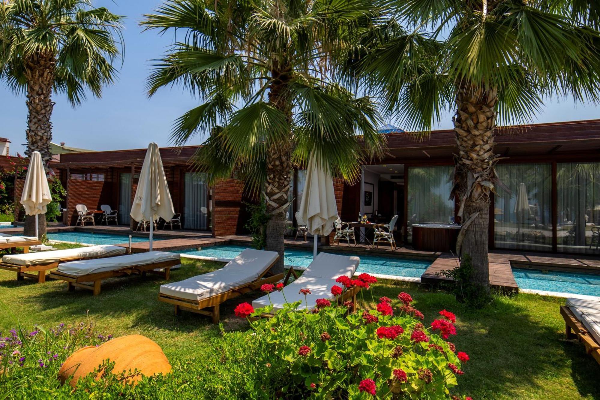 Risus Beach Resort Hotel Кушадаси Екстер'єр фото